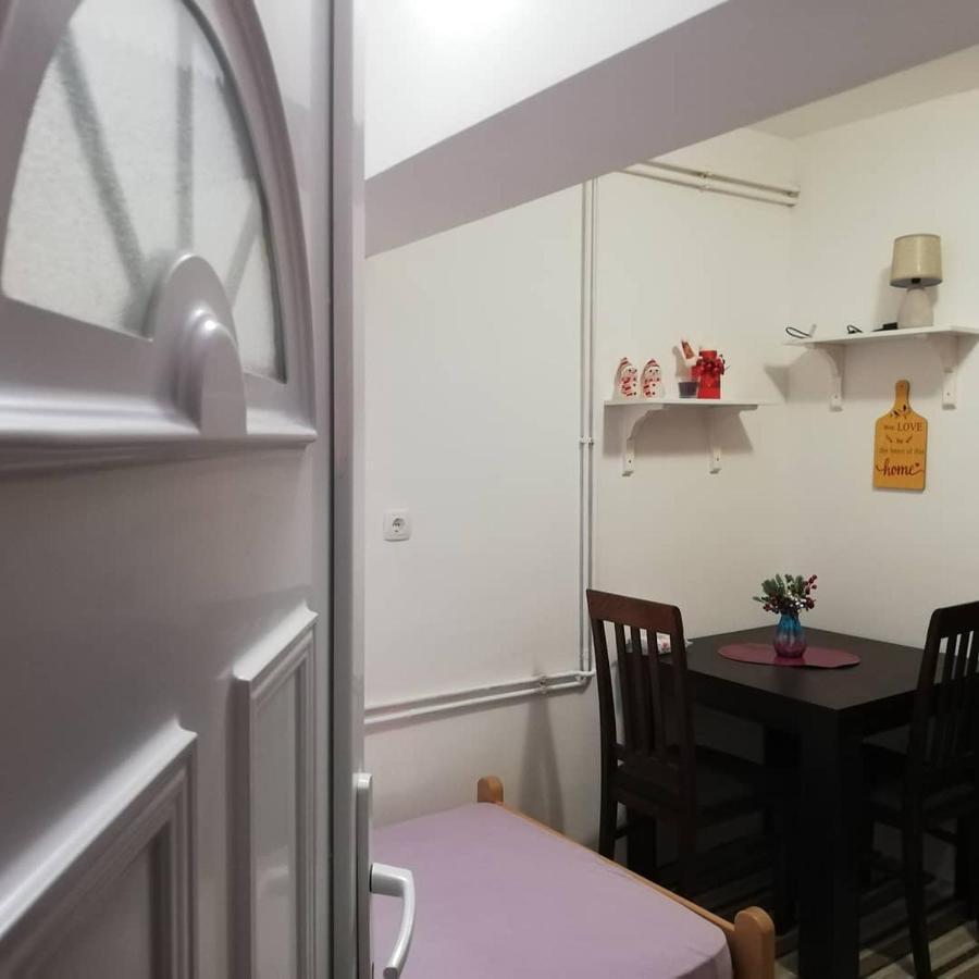 Studio Apartman Small Lili Popovaca 外观 照片